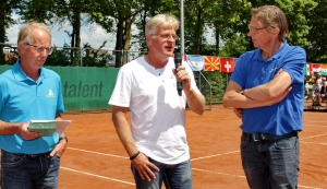 Hans in het zonnetje